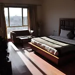 Hari\'S Court Inns & Hotels